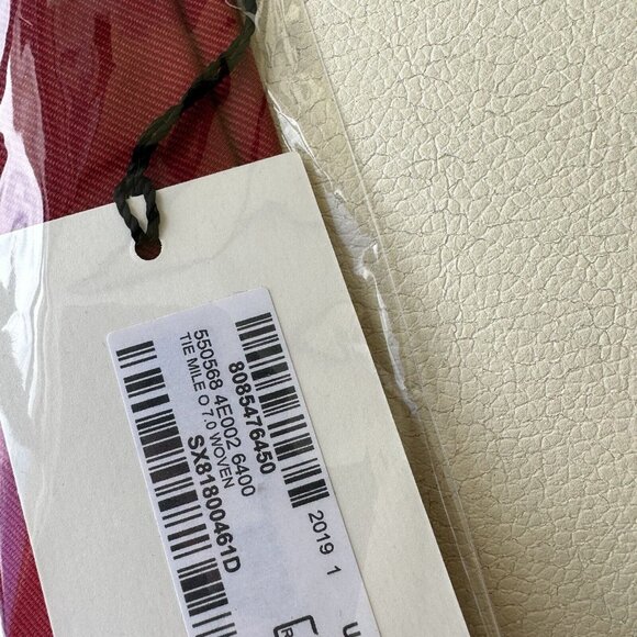 New Gucci GG Logo Silk Red Tie 100% Authentic 550568 - Picture 5 of 8